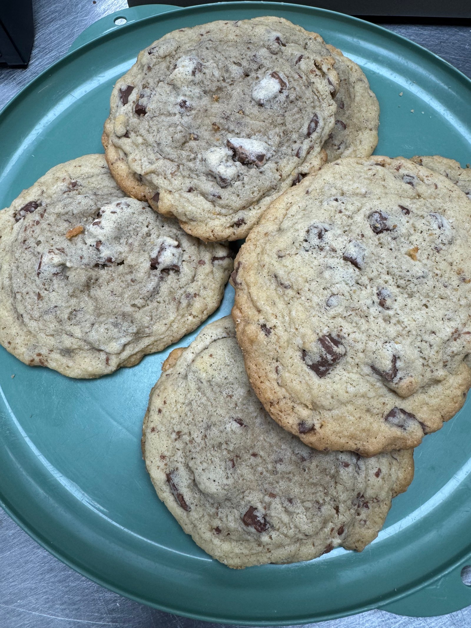 Chocolate chip cookie